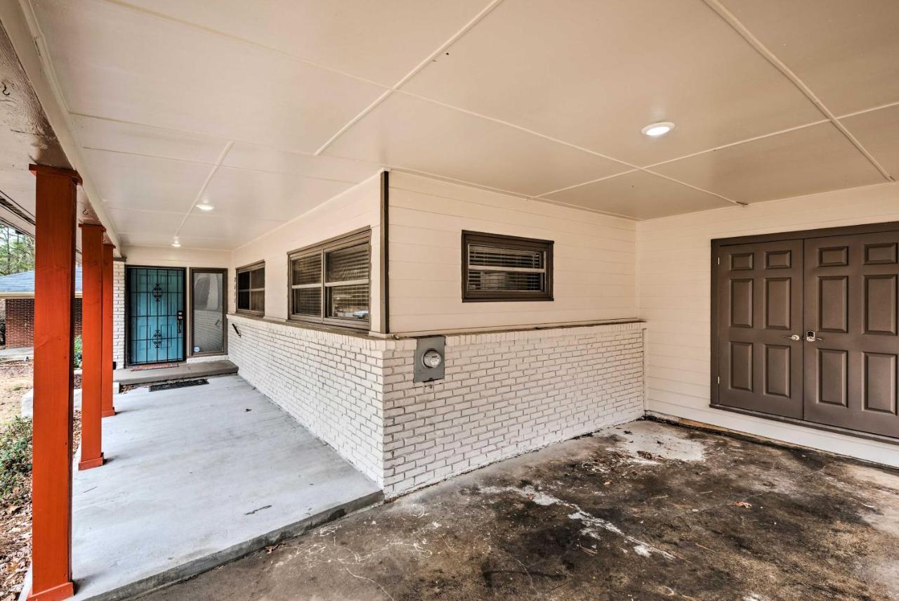 Atlanta Retreat With Deck In Greenbriar Area! المظهر الخارجي الصورة