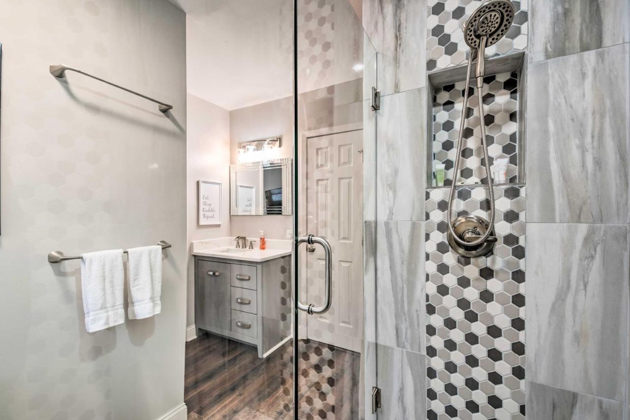 Atlanta Retreat With Deck In Greenbriar Area! المظهر الخارجي الصورة